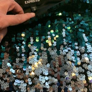 Express sequin skirt